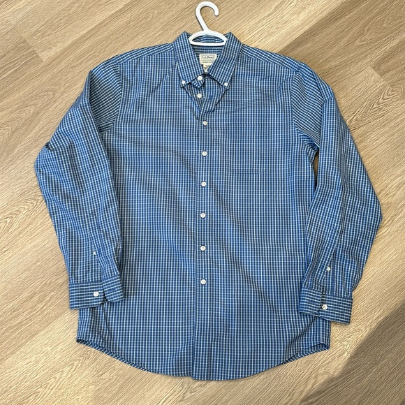 L.L. BEAN Blue & White plaid Button Down Dress Shirt Men's Size L 16-36 - Picture 1 of 3